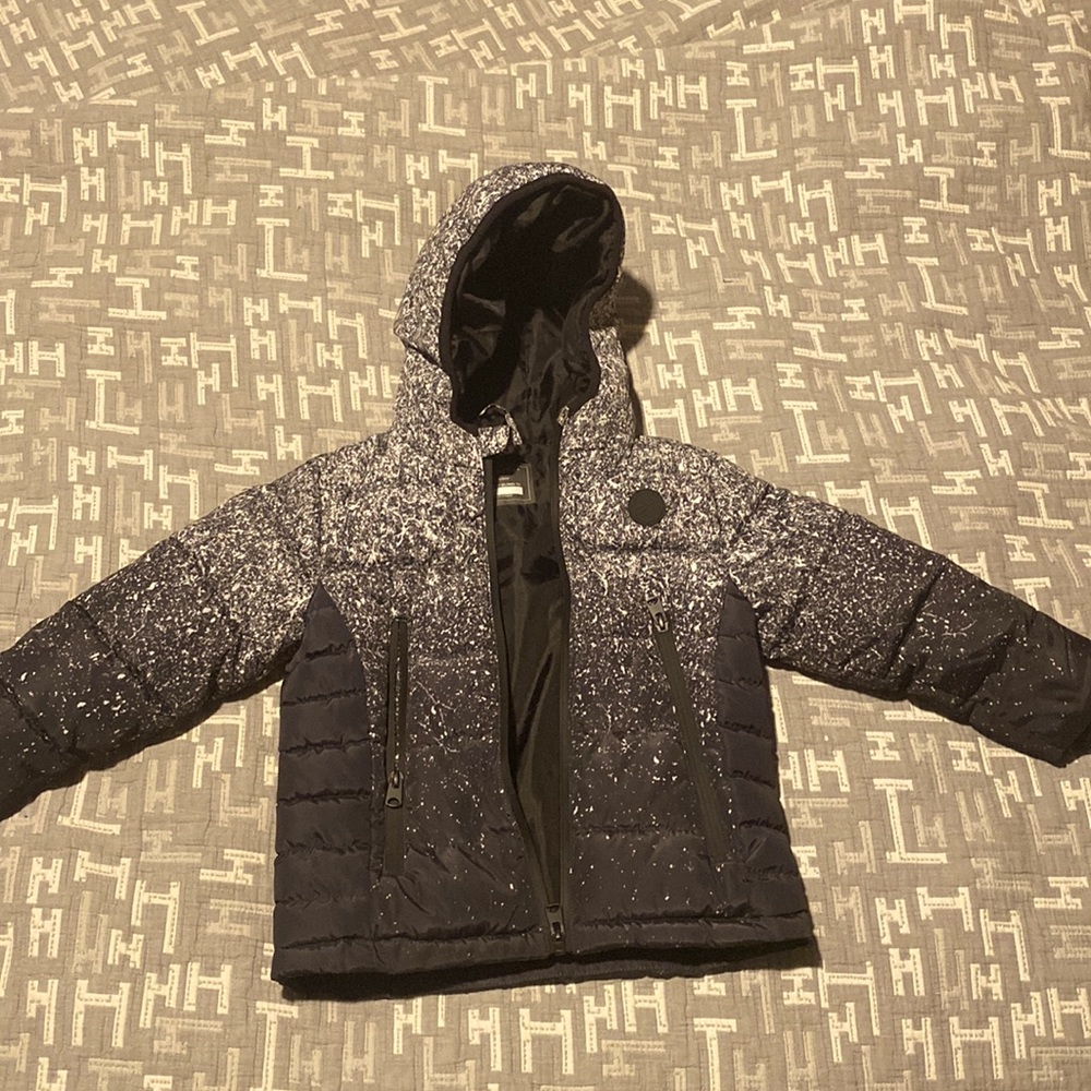 Winter coat : 3-4yr old